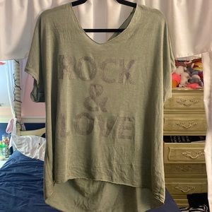 VENTI 6 BRAND NEW “Rock & Love” authentic oversized tee